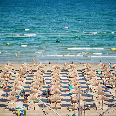 Rusty Sands Apt Spa N Pools Beach Resort Năvodari Εξωτερικό φωτογραφία
