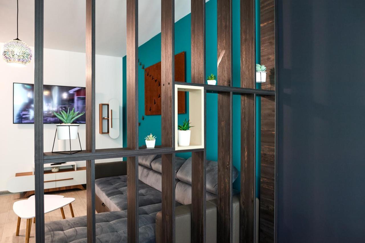 Rusty Sands Apt Spa N Pools Beach Resort Năvodari Εξωτερικό φωτογραφία